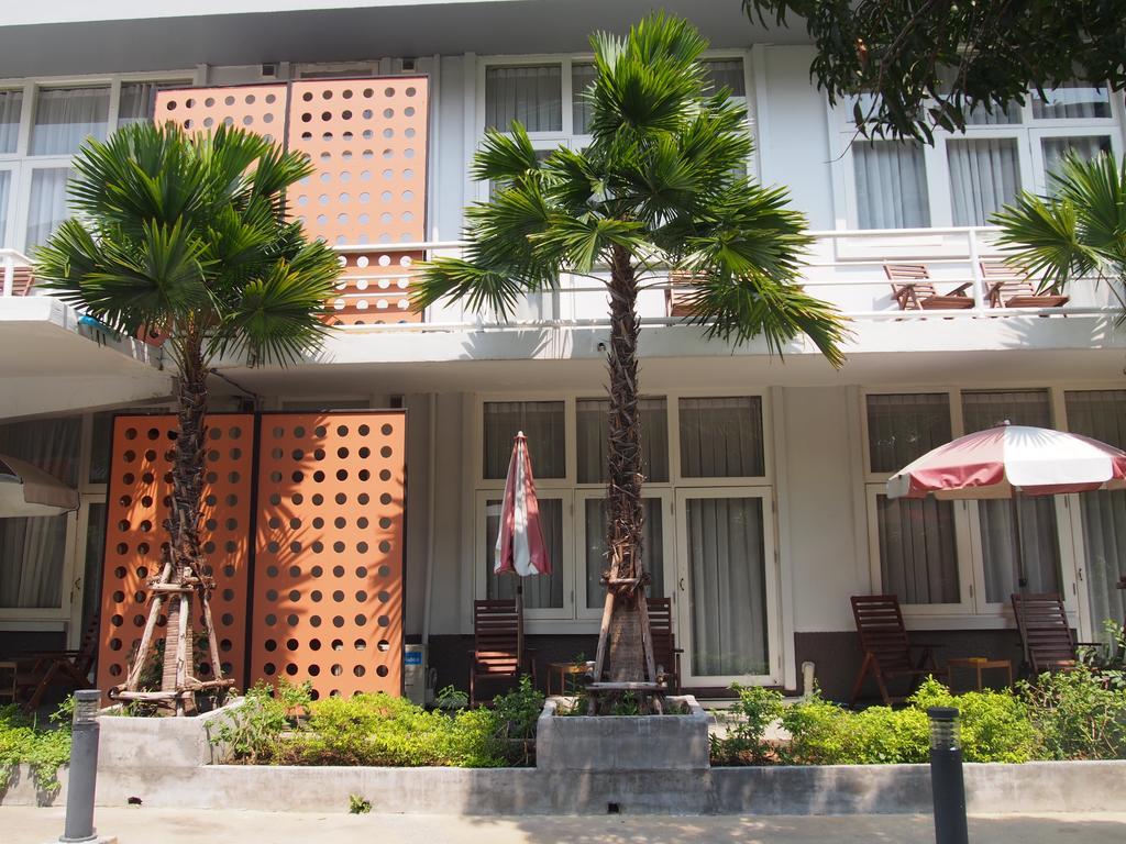 Retroasis Hotel Bangkok Eksteriør billede