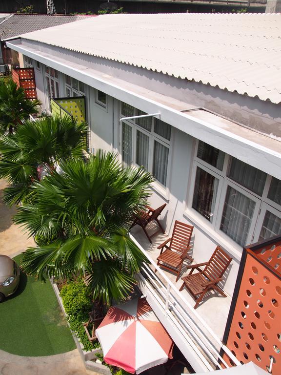 Retroasis Hotel Bangkok Eksteriør billede