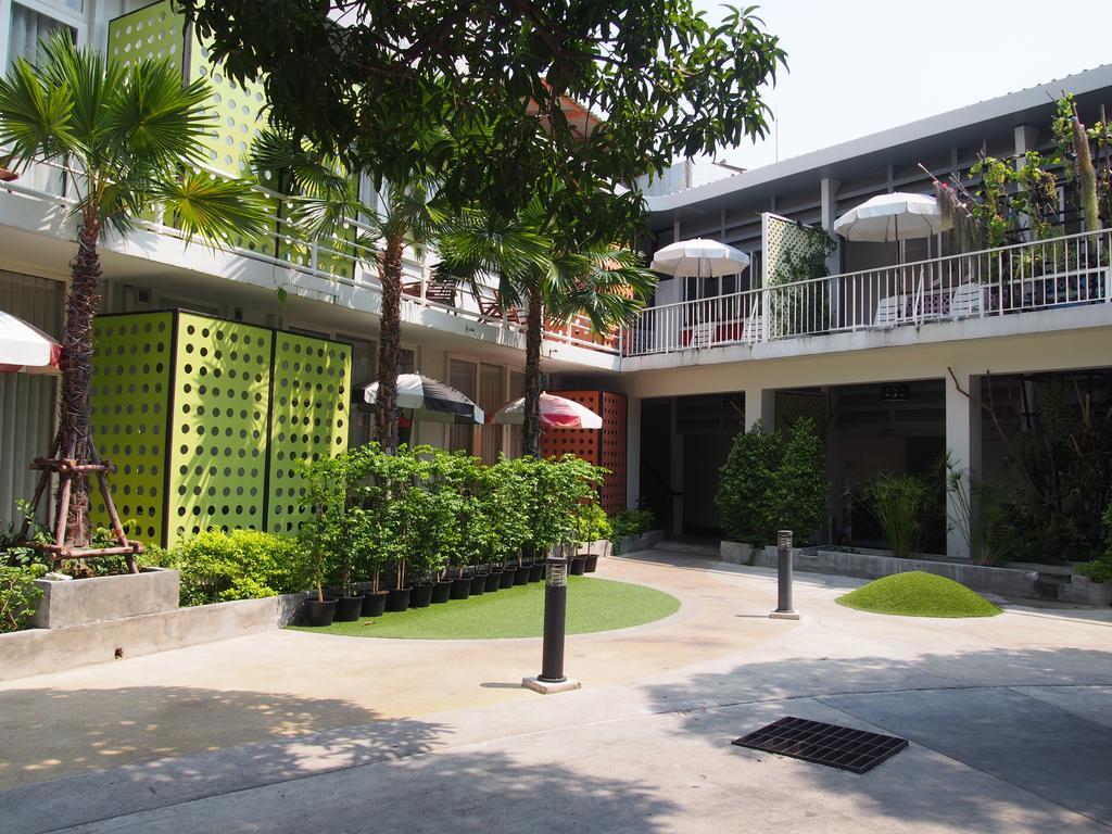 Retroasis Hotel Bangkok Eksteriør billede